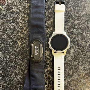 Garmin Fenix 5S multisport GPS watch AND EXTRA HRM-Tri Heartrate strap